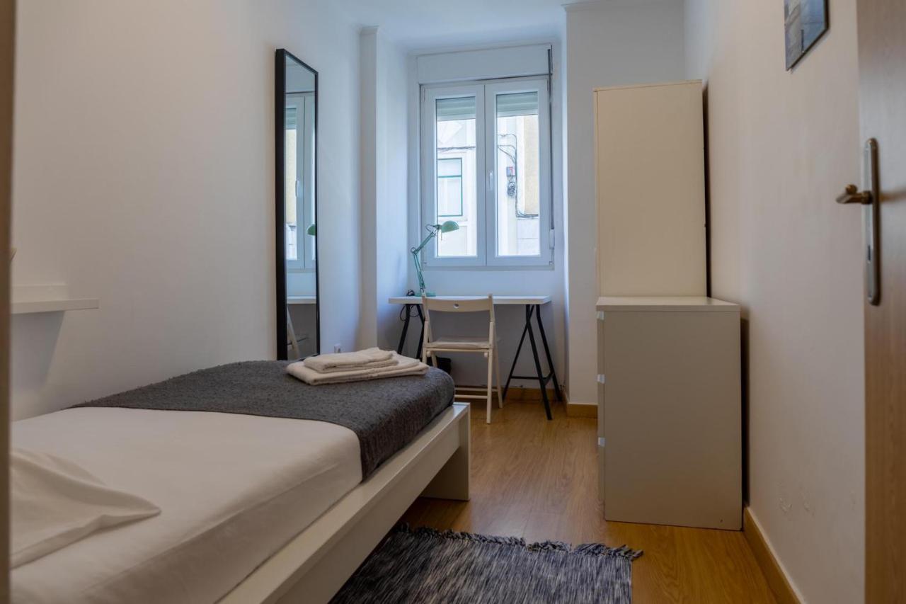 Entrecampos - Family Apartment With Terrace Lisboa Kültér fotó