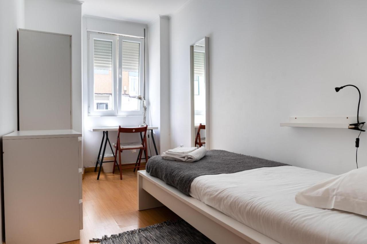 Entrecampos - Family Apartment With Terrace Lisboa Kültér fotó